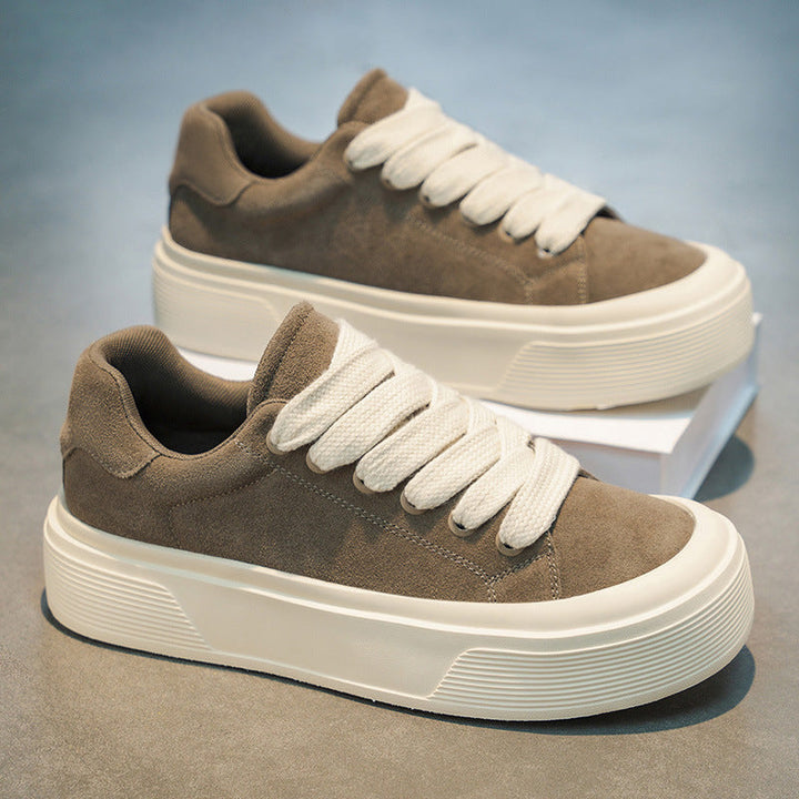 Damen Sneaker mit hochwertiger Veloursleder-Oberfläche und bequemer Laufsohle Echo Archiv