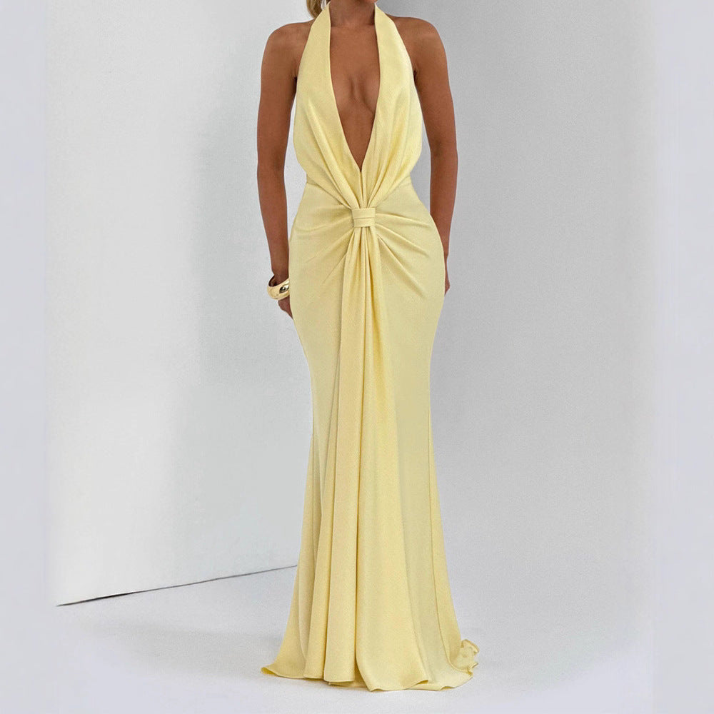 Damen Elegantes Maxi-Kleid mit tiefem V-Ausschnitt und drapierten Details Echo Archiv