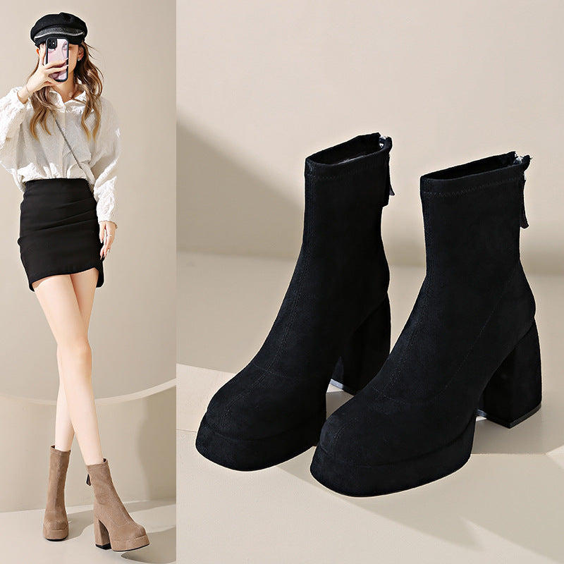 Damen Plateau‑AnklEcho Archivoots aus Veloursleder mit hohem Blockabsatz Echo Archiv