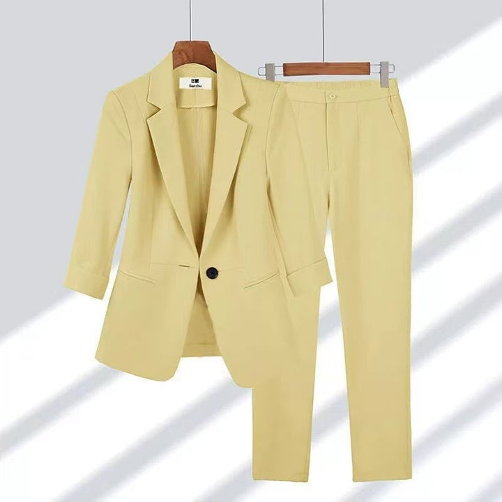 Damen nan schlanker Zweiteiler Business-Blazer mit krempelbaren 3/4-Ärmeln und hochgeschnittener Tapered-Hose Echo Archiv