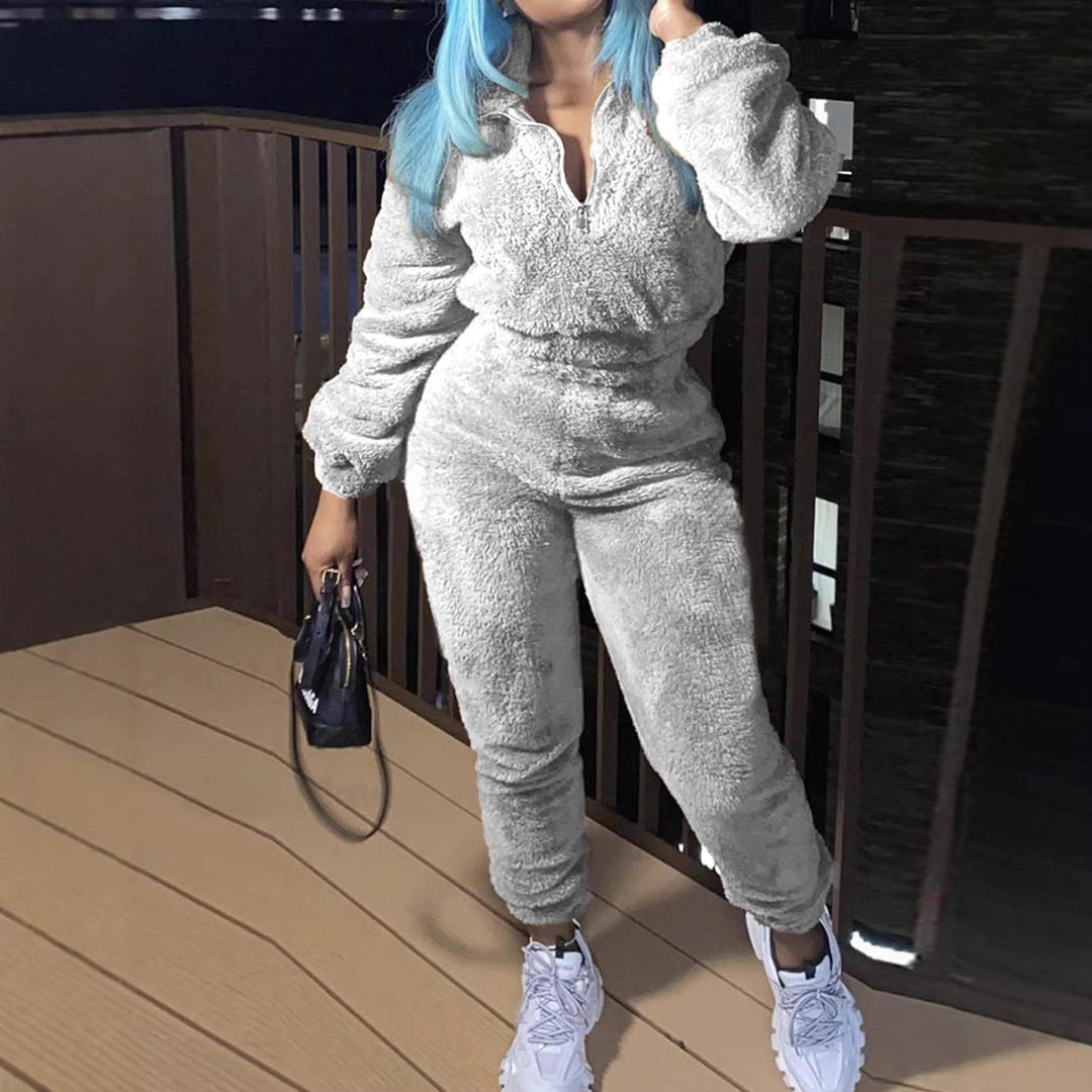 Damen nan kuscheliges Teddy-Lounge-Set mit Halbzip und Highwaist-Jogger Echo Archiv