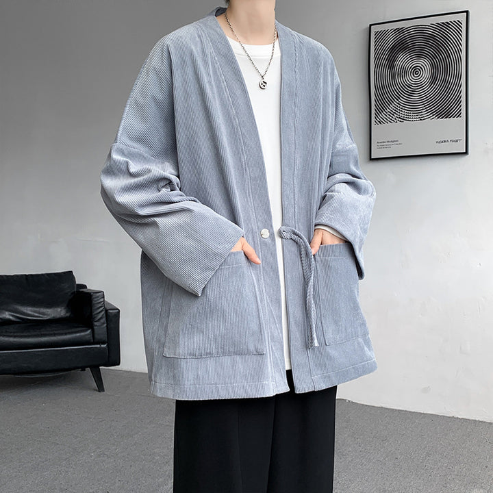 Herren nan oversized Cord-Kimono-Cardigan mit Kordelzug, aufgesetzten Taschen und Tropfenärmeln Echo Archiv
