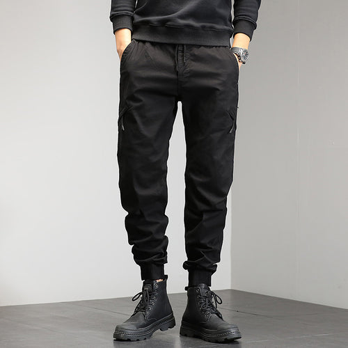 Herren Cargo-Jogginghose im Utility-Look mit elastischem Bund, Kniepaneelen und Klappentaschen Echo Archiv