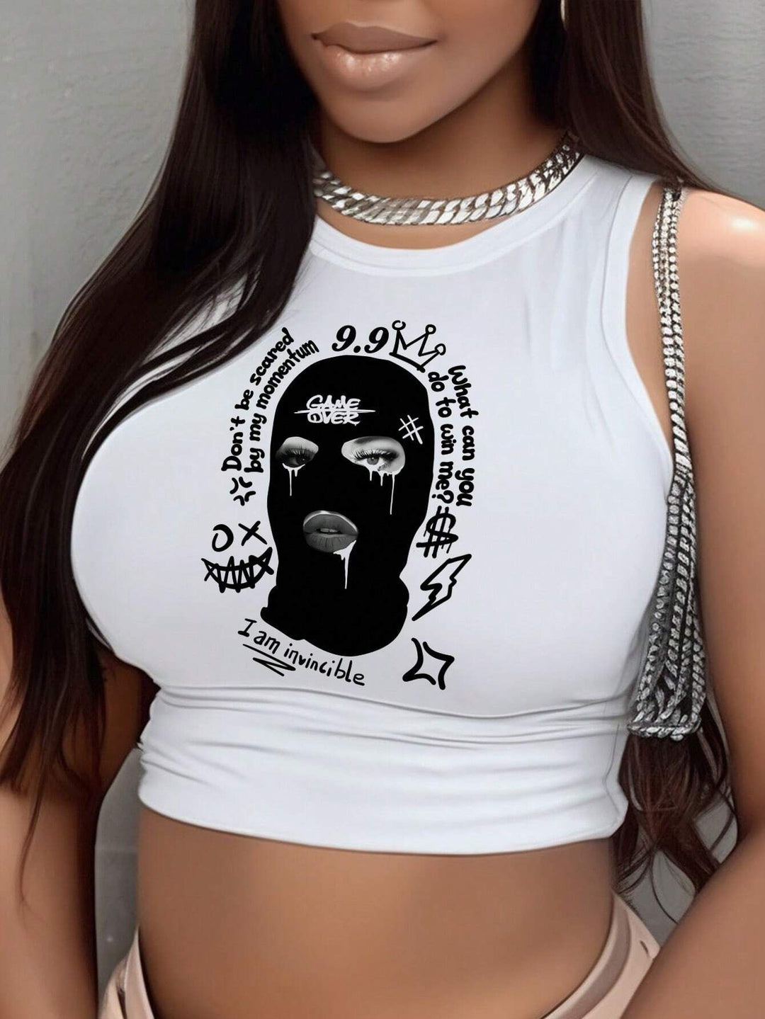 Damen Crop-Top mit modernem Grafikdruck und trendiger Schnalle Echo Archiv