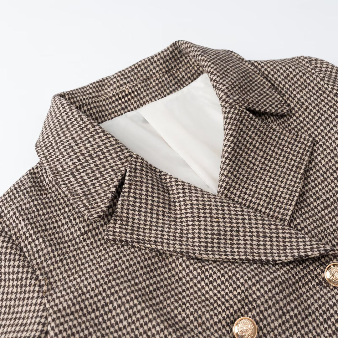 Damen Kurzgeschnittener Doppelreihiger Hahnentritt-Blazer mit taillierter Silhouette und goldenen Zierknöpfen Echoarchiv