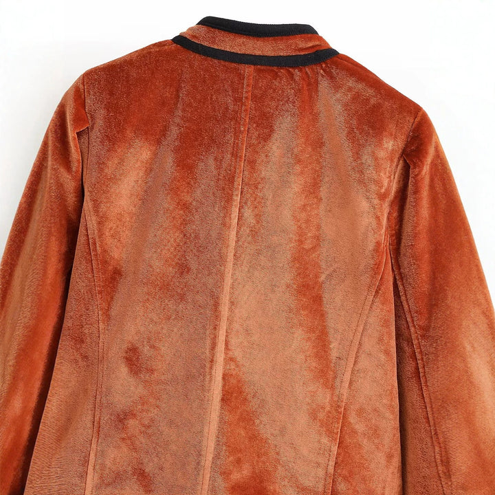 Damen Samtjacke im Blazer-Stil mit Stehkragen und bezogenen Knöpfen Echo Archiv