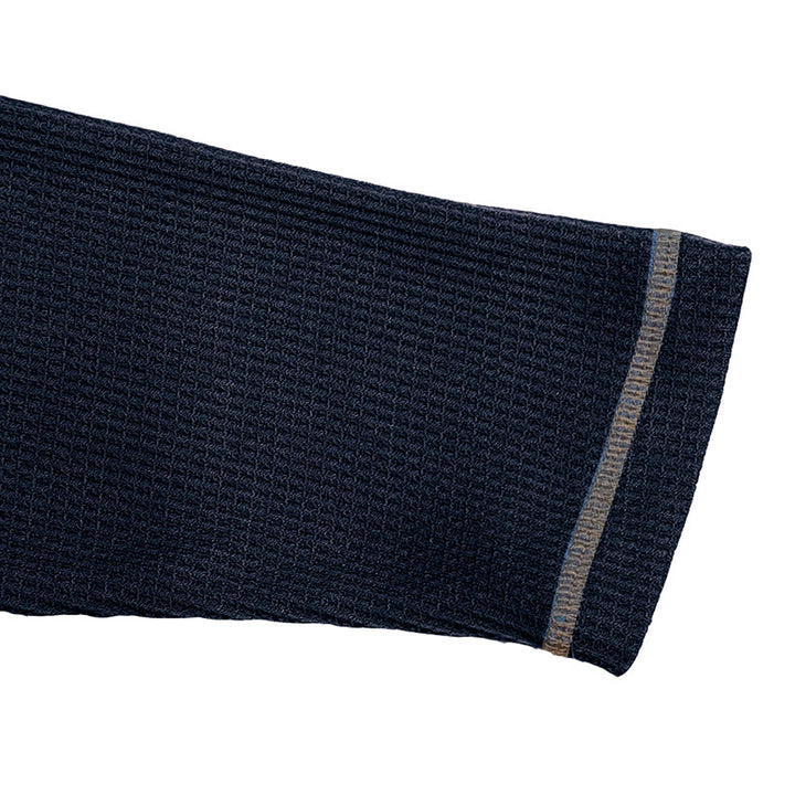 Herren Langarm-Henley-Shirt mit modernem Design Echoarchiv