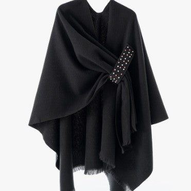 Damen Eleganter Wickel-Umhang aus Wollmischung mit Taillenschärpe und Fransensaum – Avérine