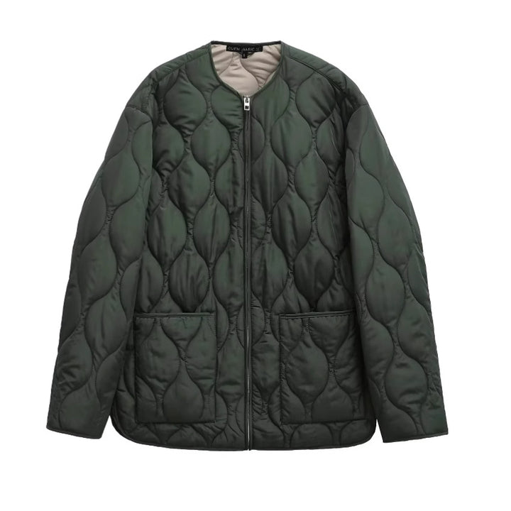 Damen gesteppte Oversize-Quiltjacke mit Rundhals, durchgehendem Reißverschluss und aufgesetzten Taschen – Célinea