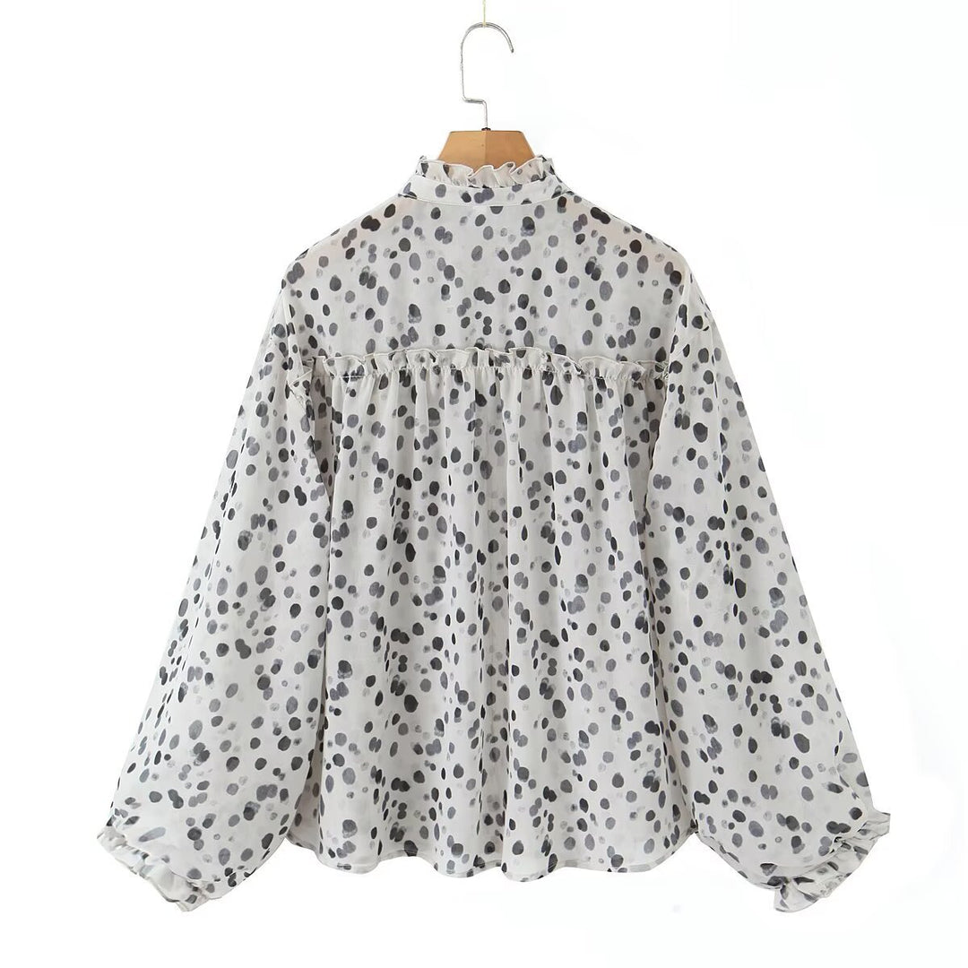 Damen Transparente Chiffonbluse mit Tupfenprint, Stehkragen und voluminösen Rüschenärmeln Echo Archiv