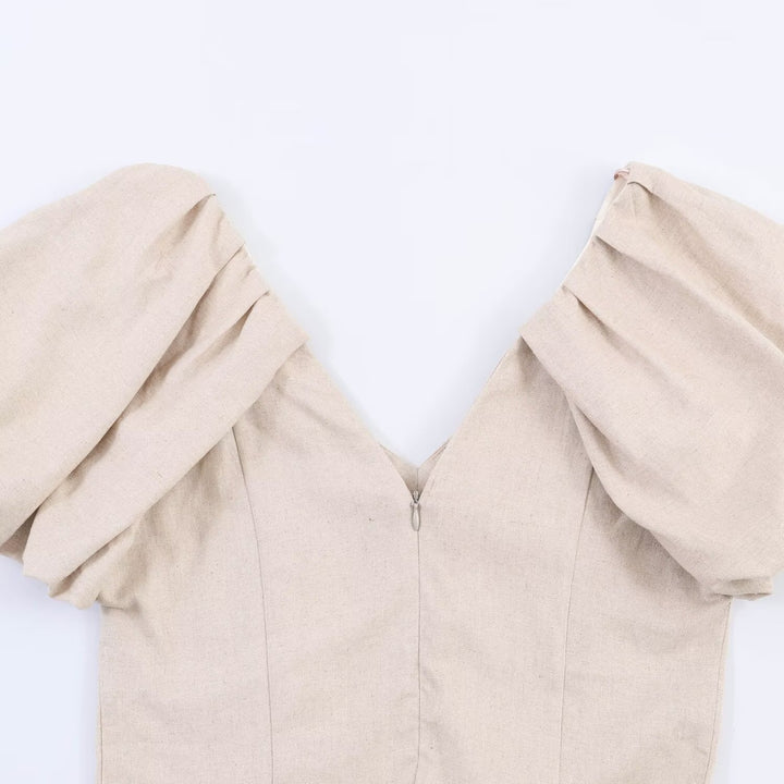 Damen Midi-Kleid mit voluminösen Kurzärmeln und schmeichelndem Schnitt Echo Archiv