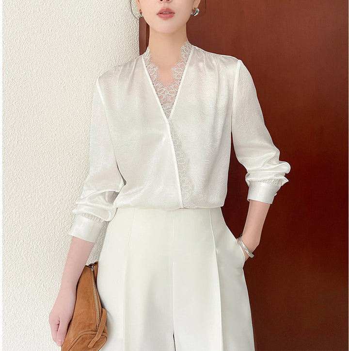 Damen Elegante und raffinierte Bluse mit Spitzenkragen Echoarchiv