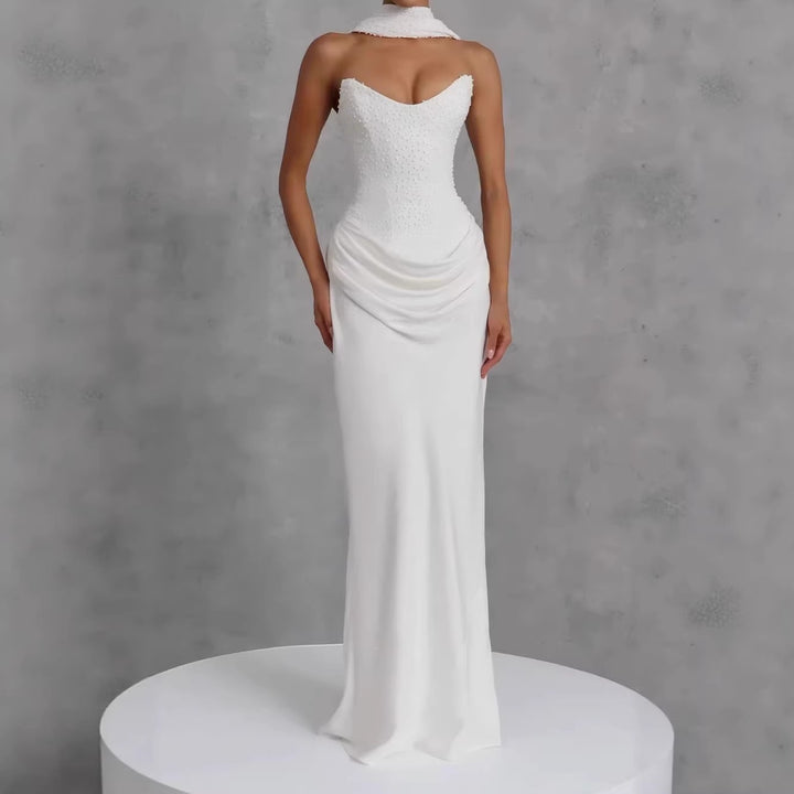 Damen Elegantes trägerloses Hochzeitskleid mit fließendem Rock Echo Archiv