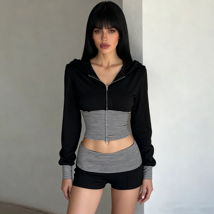Damen nan kurz geschnittenes Lounge-Set mit Kapuzen-Cropped-Zip und gestreiften Highwaist-Shorts Echo Archiv