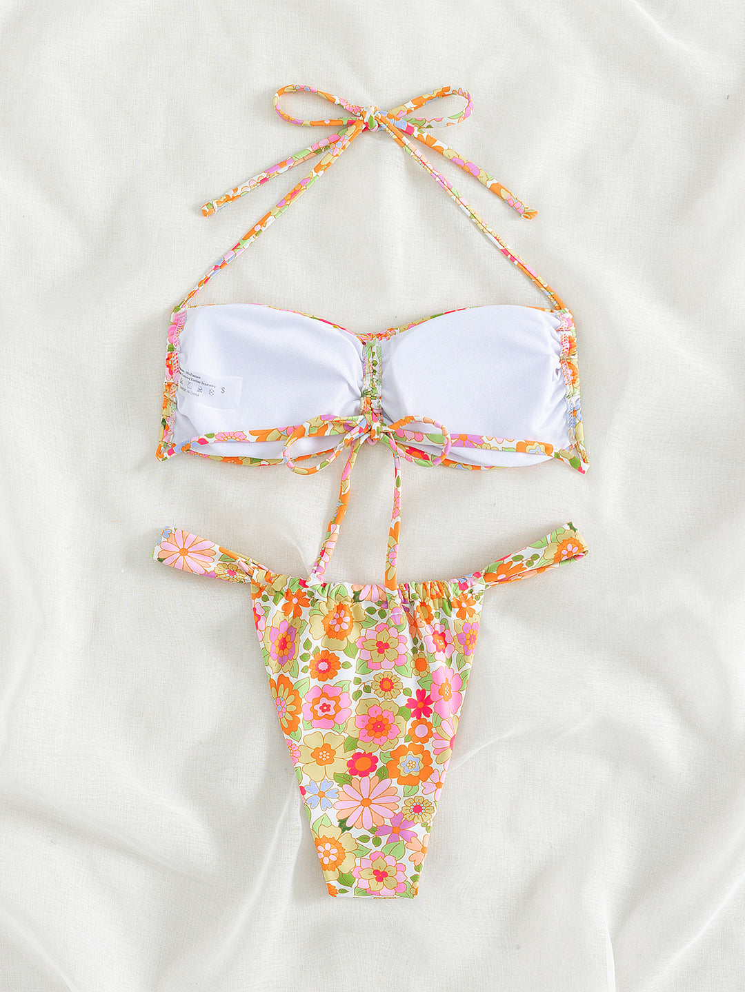 Damen Bandeau-Bikini mit verspieltem Blumendesign Echo Archiv