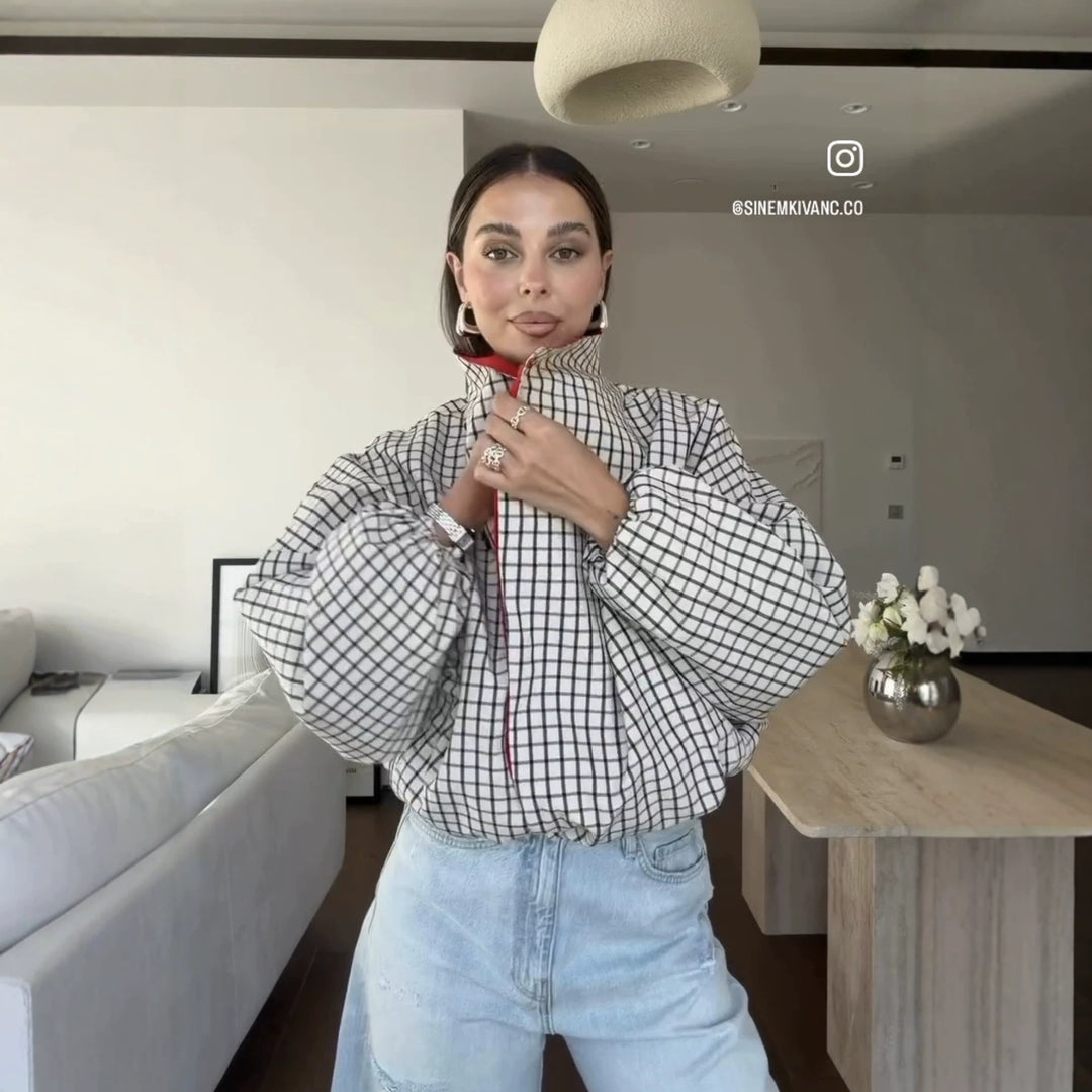 Damen Oversize-Bluse mit Stehkragen, karierter Optik und Ballonärmeln Echo Archiv