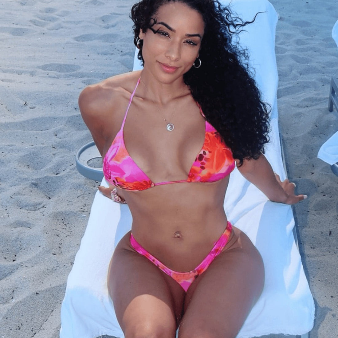 Damen Triangel-Bikini mit elegantem Hochschnitt – Maréssa