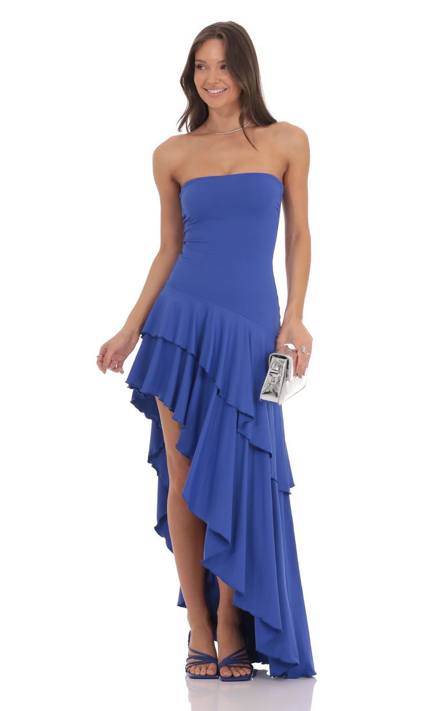 Damen asymmetrisches Abendkleid mit voluminösen Rüschendetails Echo Archiv