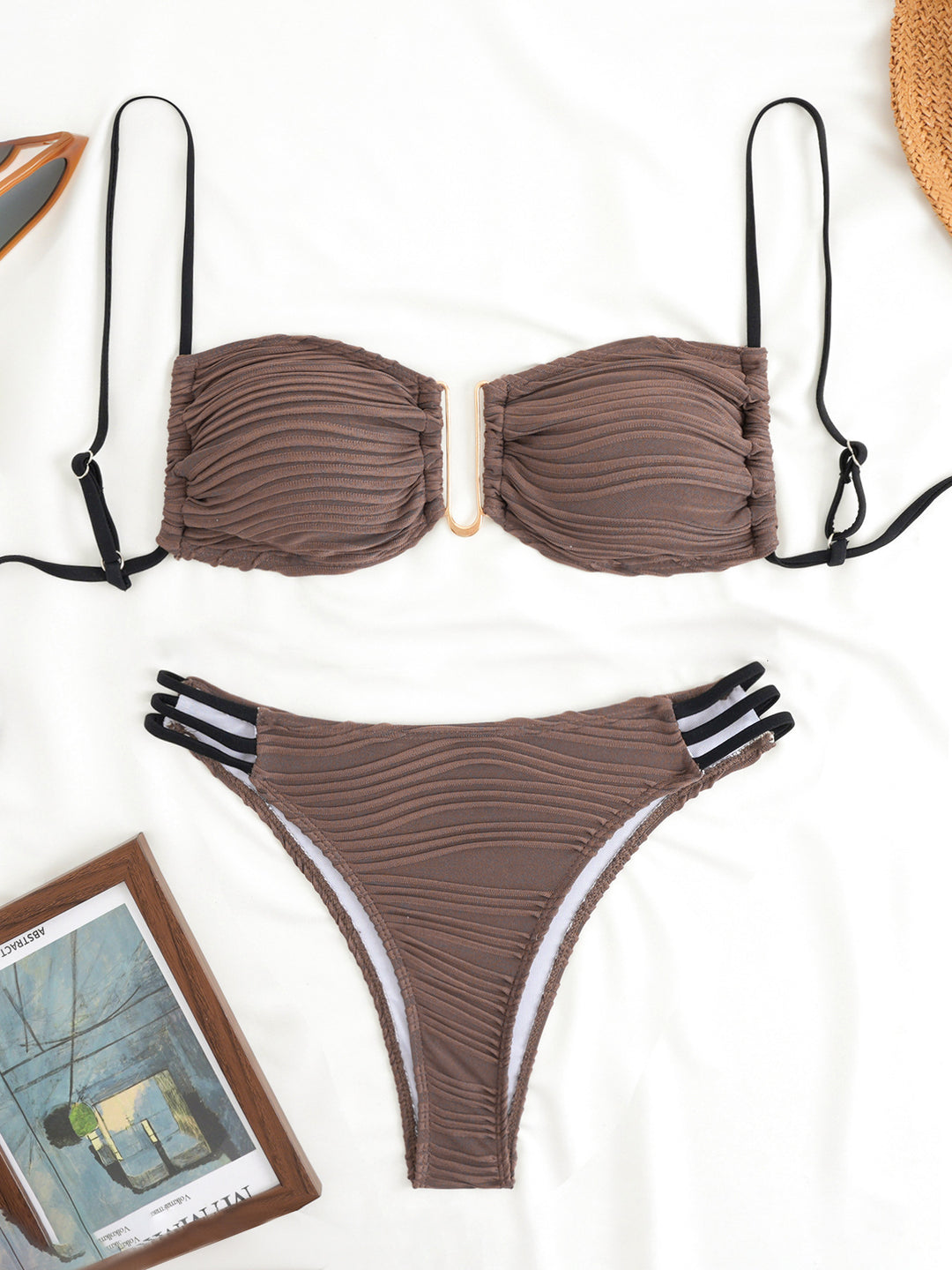 Damen Bandeau-Bikini mit modischem Rüschendesign Echo Archiv