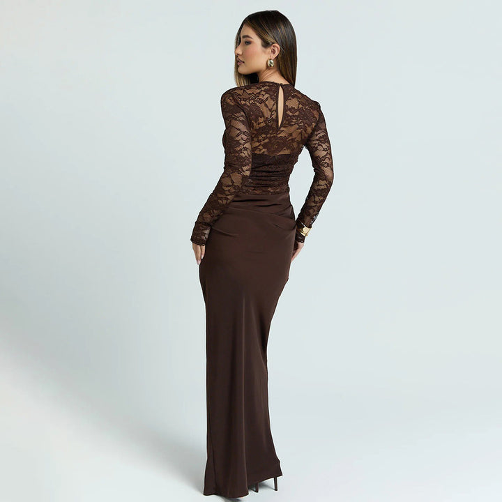 Damen Elegantes Spitzenmaxikleid mit taillierter Silhouette Echo Archiv