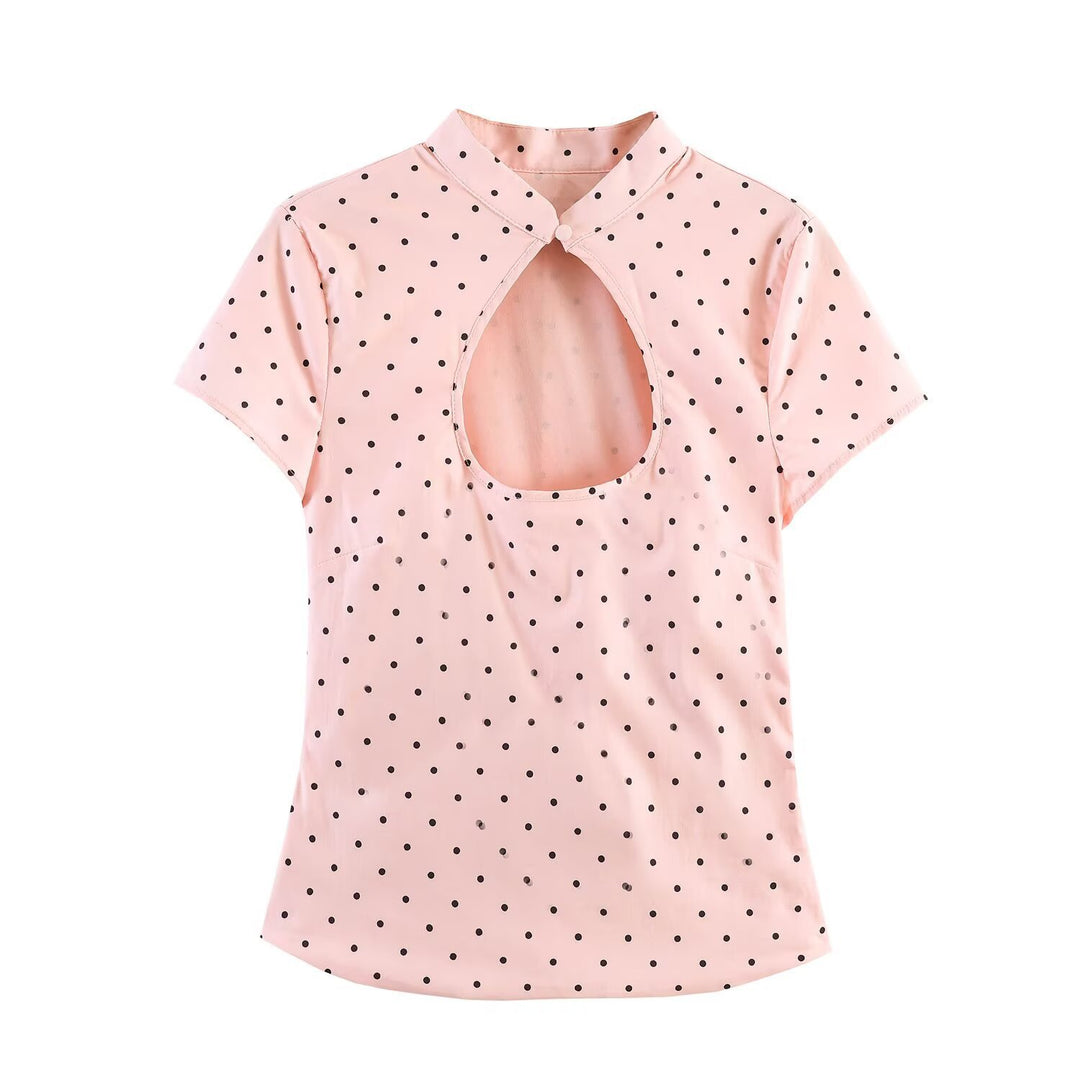 Damen Elegantes Oberteil mit innovativem Ausschnitt und feinem Stoff Echo Archiv