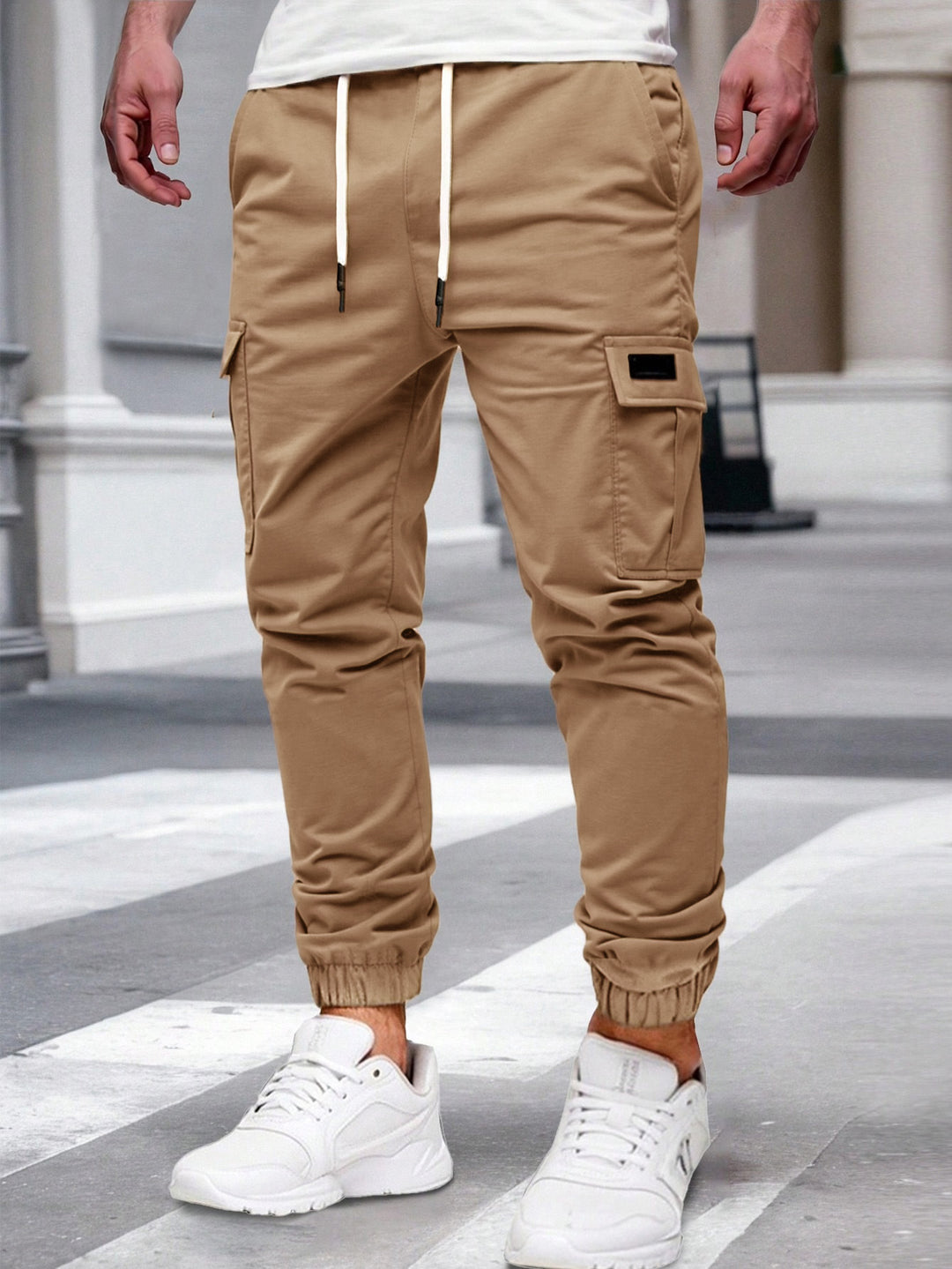 Herren Cargo-Hose mit elastischem Bund und multifunktionalen Taschen Echoarchiv