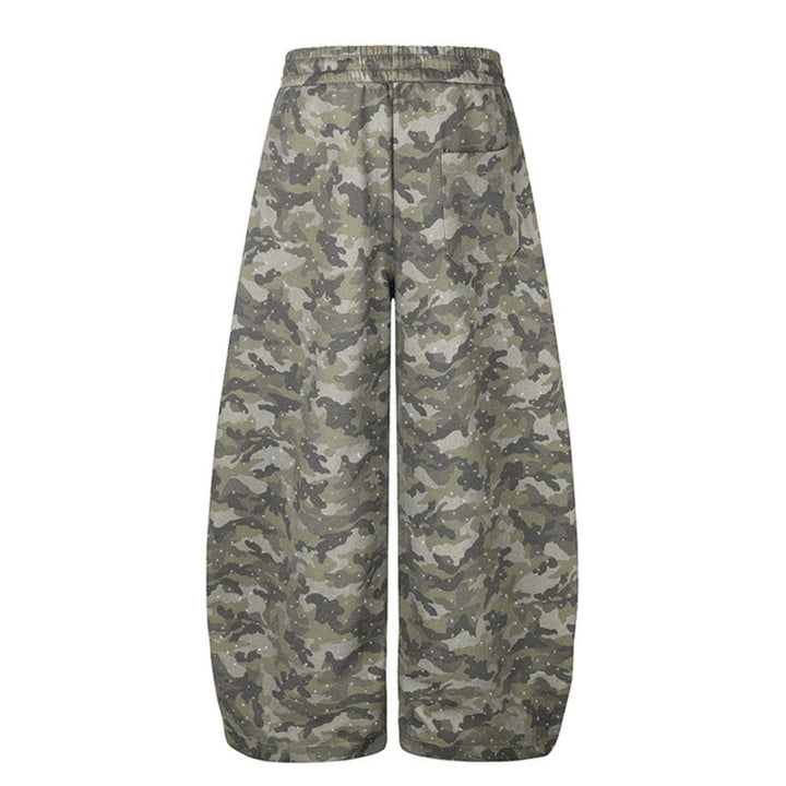 Damen Weite Camouflage-Sweathose mit Ballonbeinen und Tunnelzug Echoarchiv