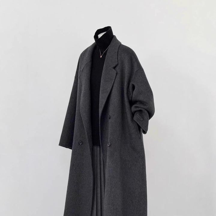 Damen Oversize Wollmantel mit weitem Revers und entspannter Silhouette Echo Archiv