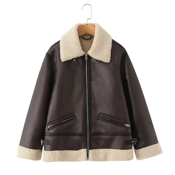 Damen Oversize-Fliegerjacke aus Kunstleder mit Teddykragen und Zipper-Taschen Echo Archiv