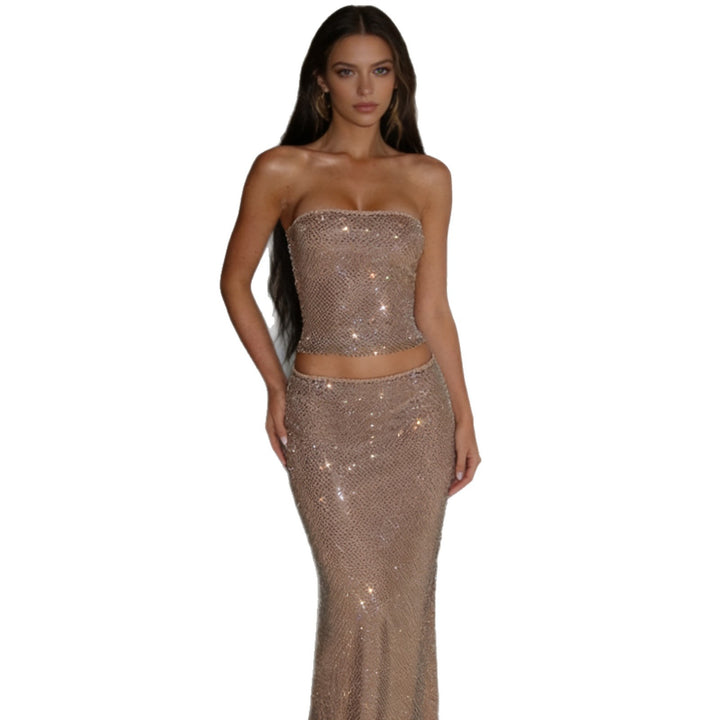 Damen Glamouröses Bandoukleid mit funkelnden Pailletten Echo Archiv