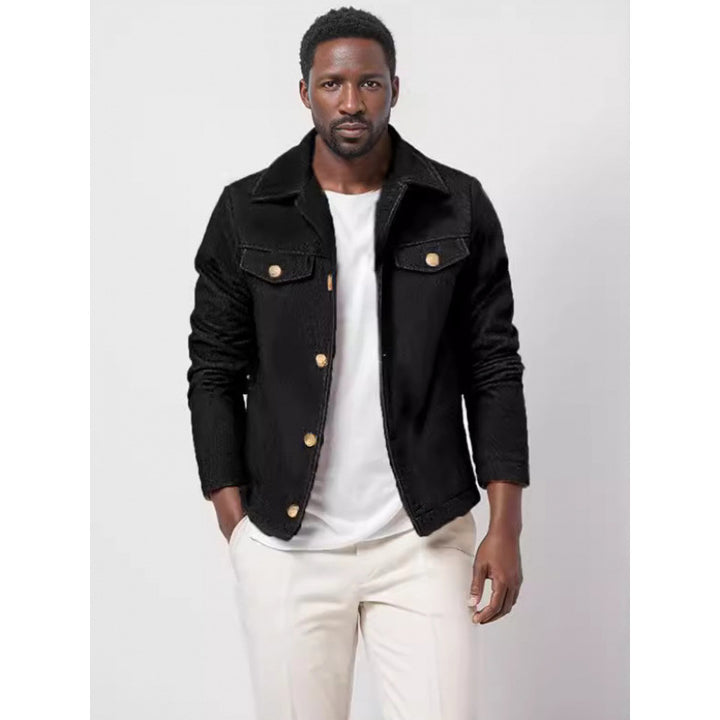 Herren modische Jeansjacke mit goldenen Knöpfen Echoarchiv
