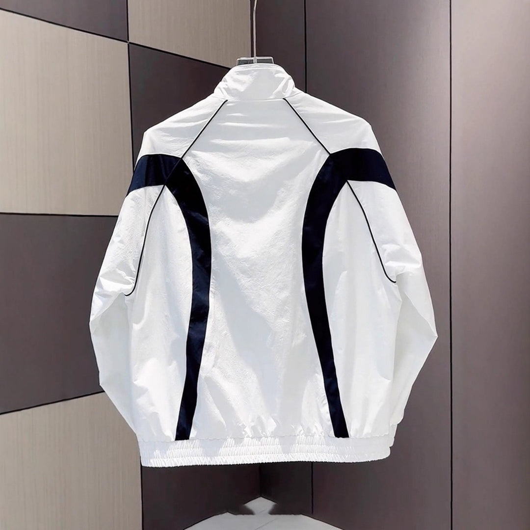 Herren Moderne Sportjacke mit hohen Kragen Echoarchiv
