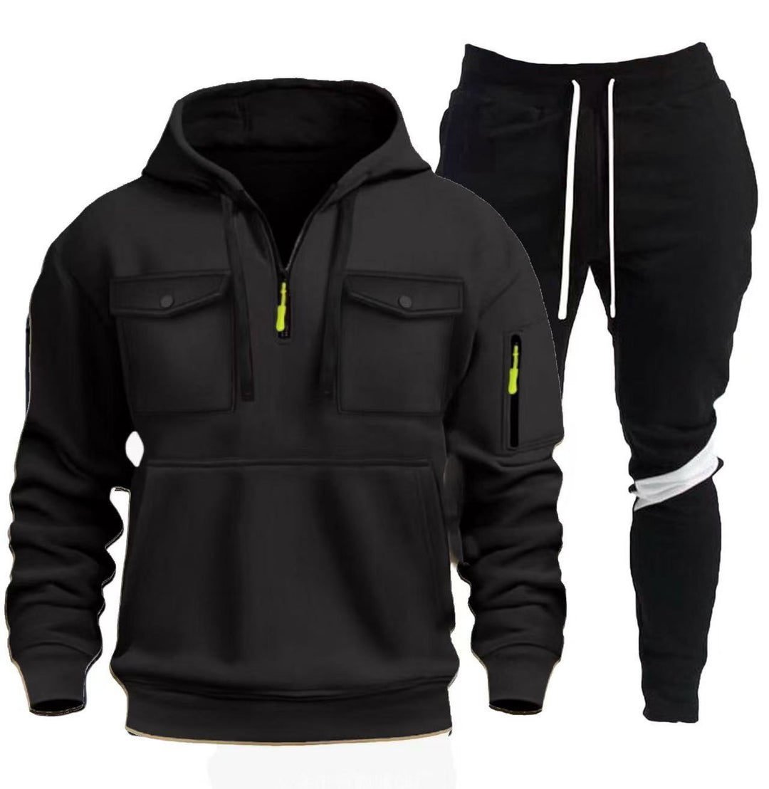 Herren praktische Kapuzenjacke mit Sporthose Echoarchiv