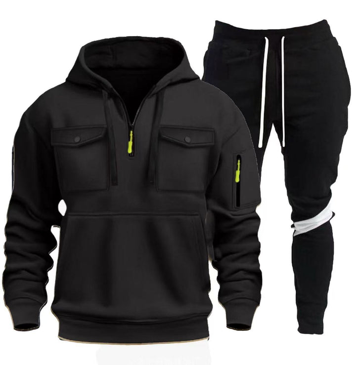 Herren praktische Kapuzenjacke mit Sporthose Echoarchiv