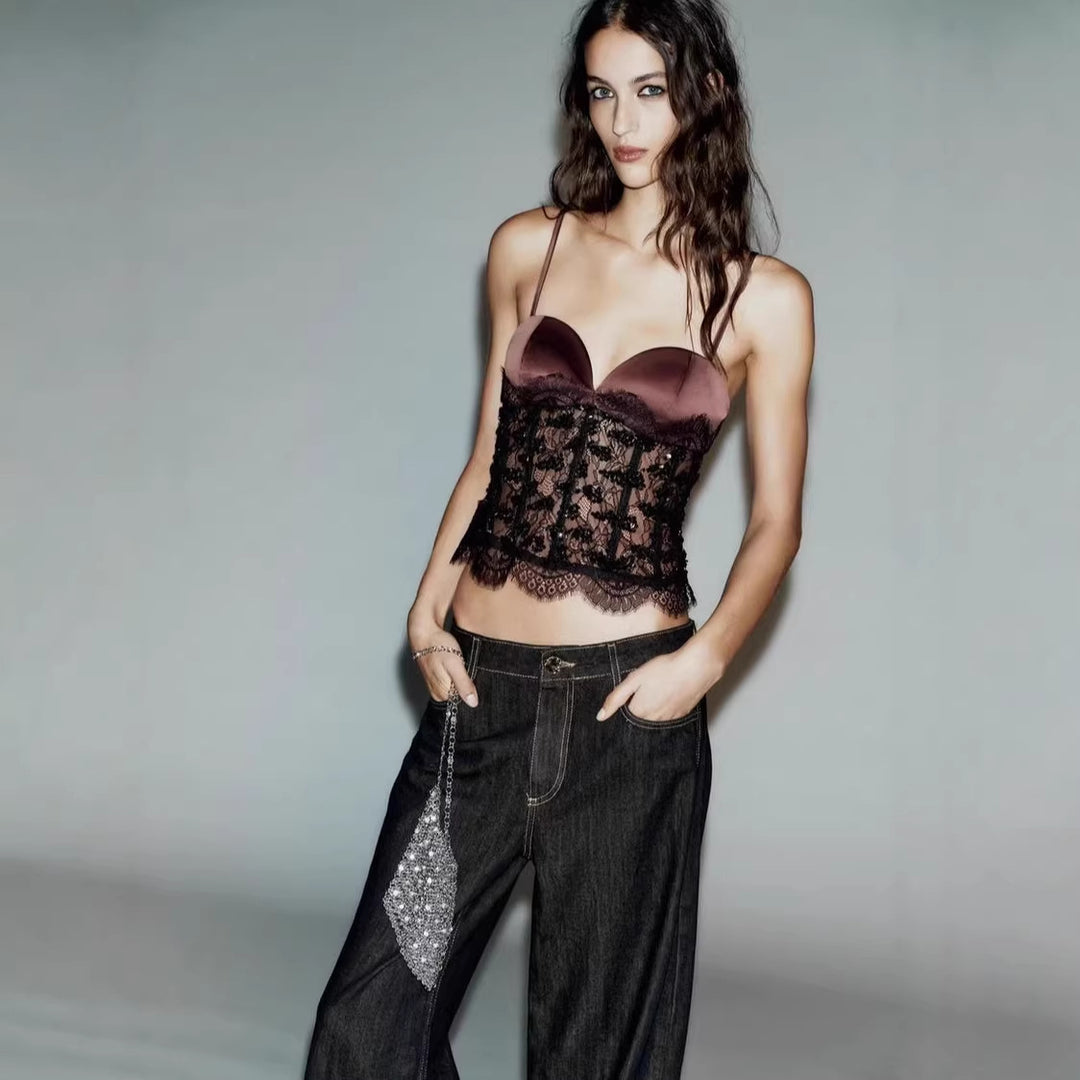 Damen Spitzen-Crop-Top mit herzförmigem Ausschnitt und eleganter Bundkante Echo Archiv