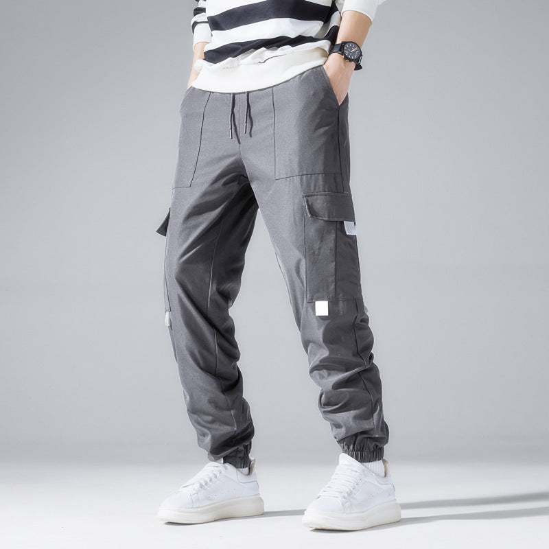 Herren Multifunktionale Cargo-Jogginghose mit Klapp‑ und Gurt-Details Echo Archiv