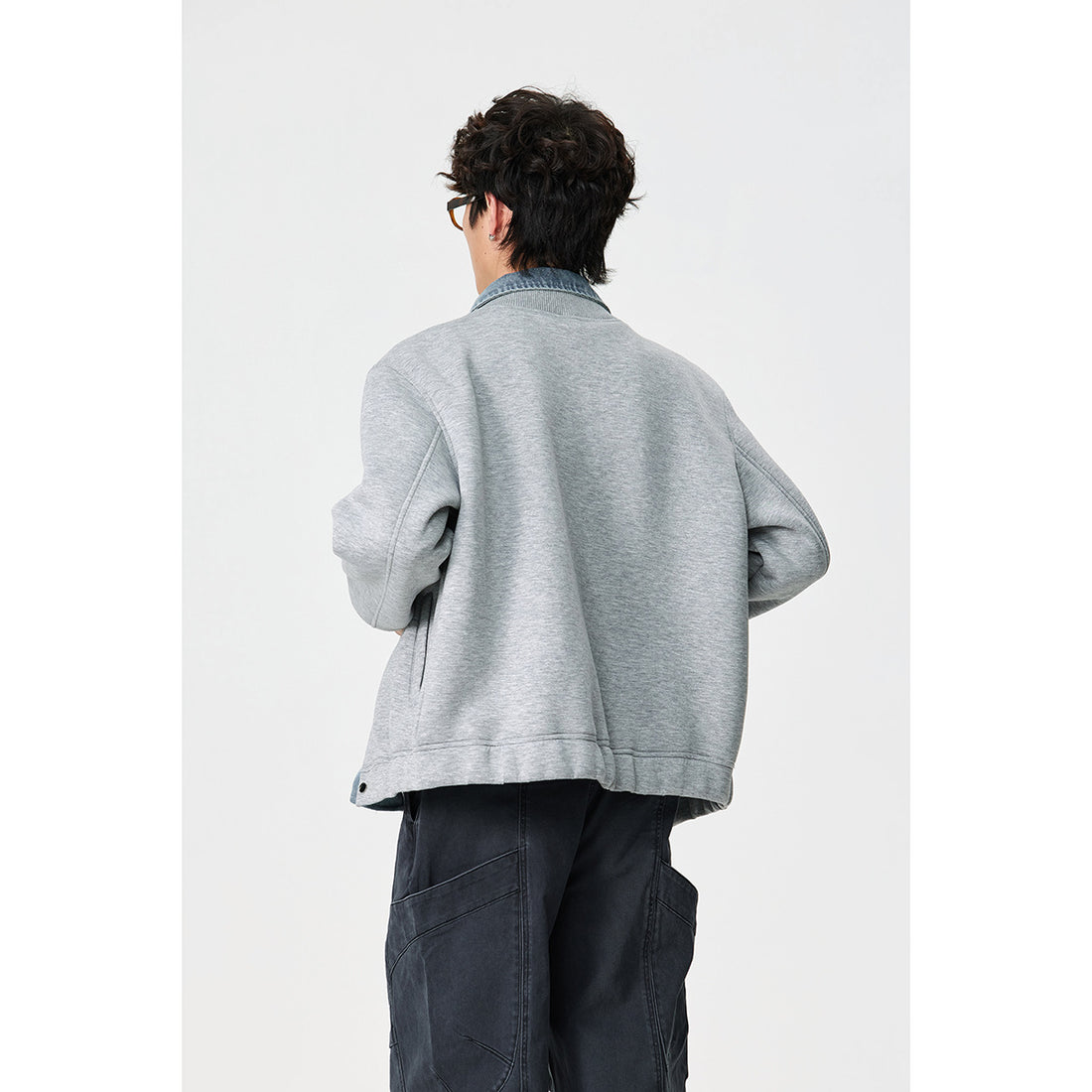 Unisex Lagenlook-Boxy Blouson mit integriertem Denim-Kragen und Druckknopfleiste Echoarchiv