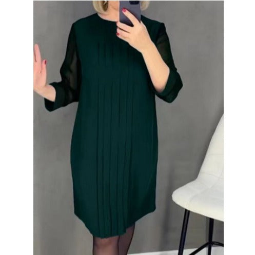 Damen nan plissiertes Etuikleid mit knielanger Silhouette und transparenten Dreiviertelärmeln Echo Archiv
