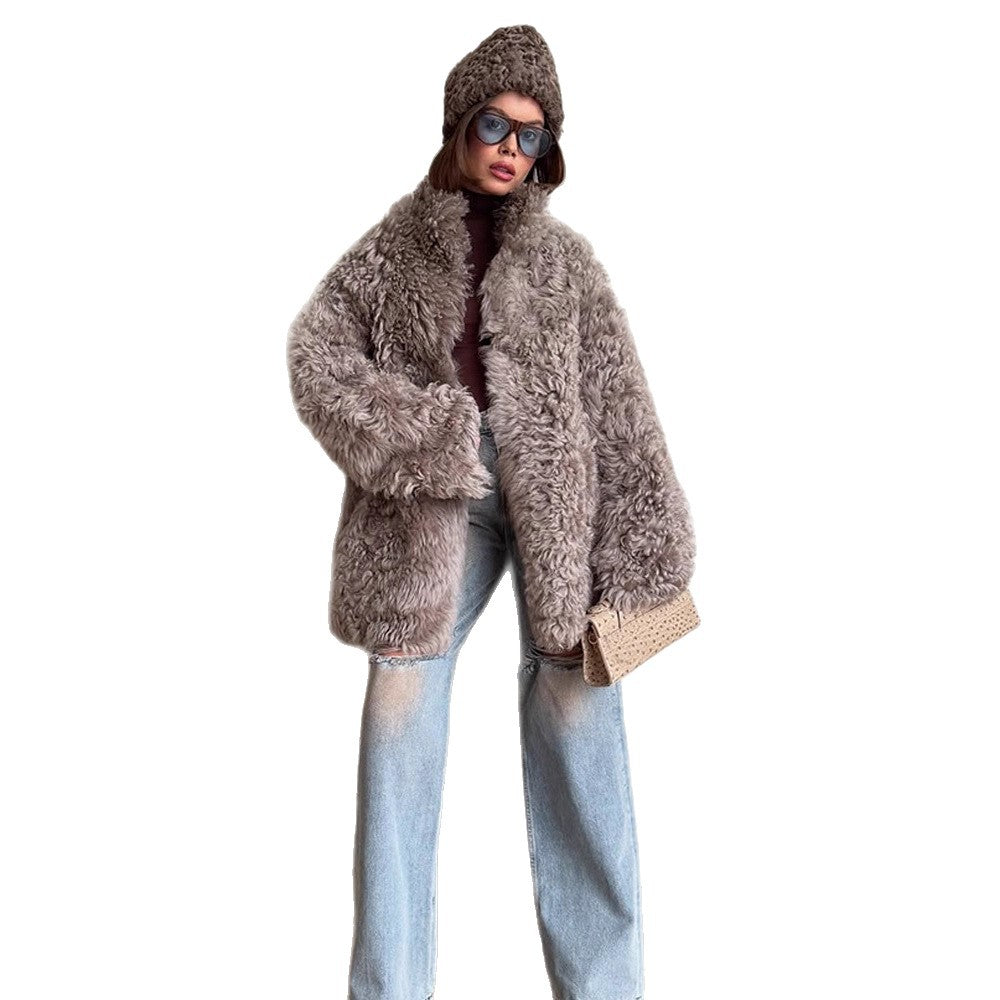 Damen Oversize Kunstfell‑Mantel mit lockiger Teddy‑Optik und weiter Boxy‑Silhouette Echoarchiv