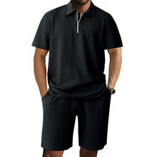 Herren modisches Kurzarm-Polo mit zeitgemäßem Design und elastischen Shorts Echoarchiv