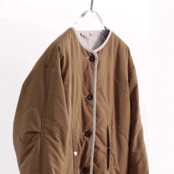 Damen Steppjacke ohne Kragen mit Oversize‑Silhouette und Kontrastpaspel Echo Archiv