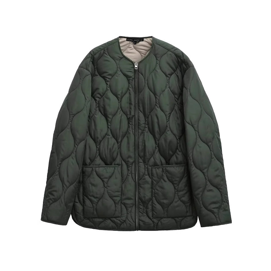 Damen gesteppte Oversize-Quiltjacke mit Rundhals, durchgehendem Reißverschluss und aufgesetzten Taschen – Célinea