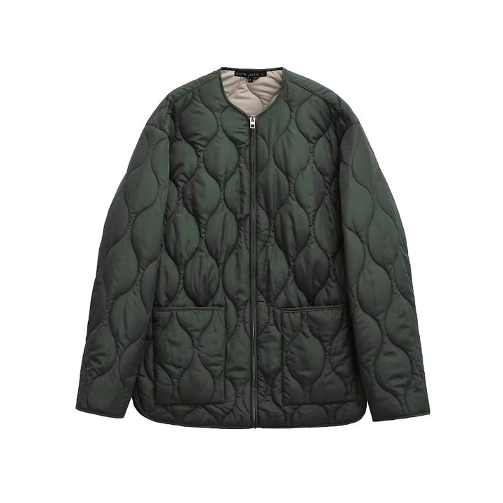 Damen gesteppte Oversize-Quiltjacke mit Rundhals, durchgehendem Reißverschluss und aufgesetzten Taschen – Célinea