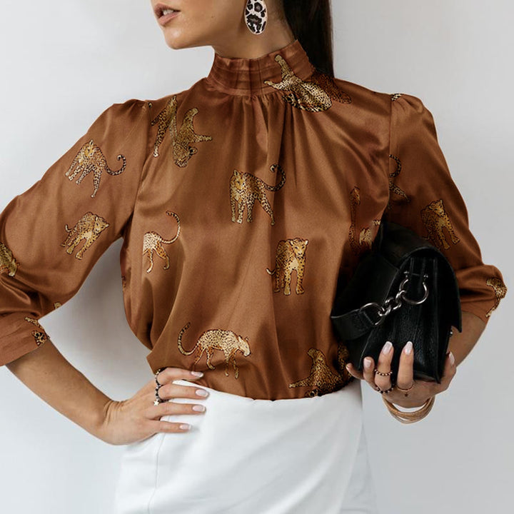 Damen Hochgeschlossenes Satinblusenshirt mit Stehkragen und Animal‑Print – Élovi