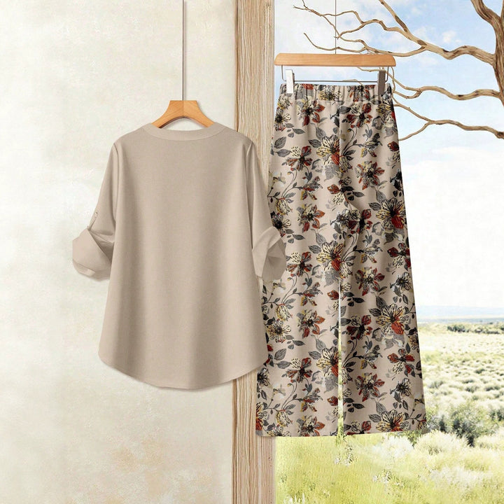 Damen Freizeitoberteil und Blumenhose Echo Archiv