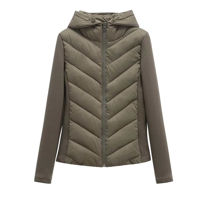 Damen nan gesteppte Kapuzenjacke mit Chevron‑Stepp, Einsätzen aus Softshell und verdecktem Reißverschluss Echo Archiv