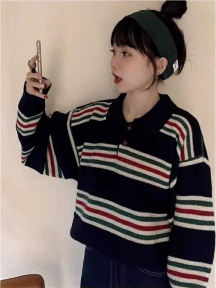 Damen Oversize Polokragen-Strickpullover mit maritimen Blockstreifen und kastiger Cropped-Silhouette Echoarchiv