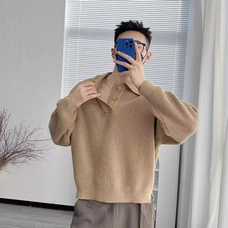 Herren Feinstrick-Polo-Pullover mit Halbschlupf‑Knopfleiste, Rippstruktur und Seitenschlitzen Echoarchiv