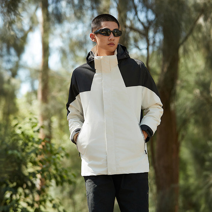 Damen Wasserfeste Outdoorjacke mit Kapuze und markantem Bergprint Echoarchiv