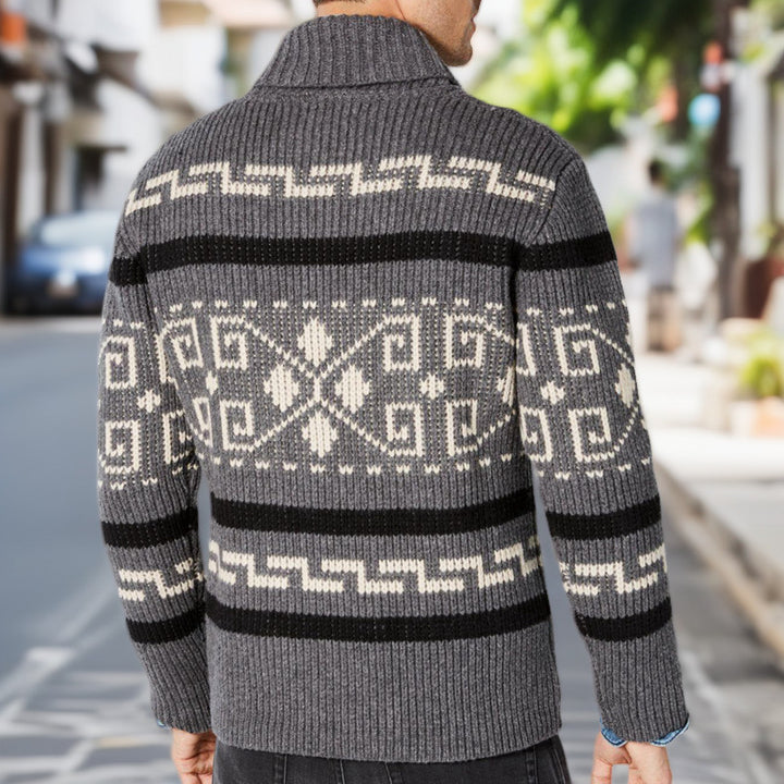 Herren Strickjacke mit kunstvollem Muster und hohem Kragen Echoarchiv